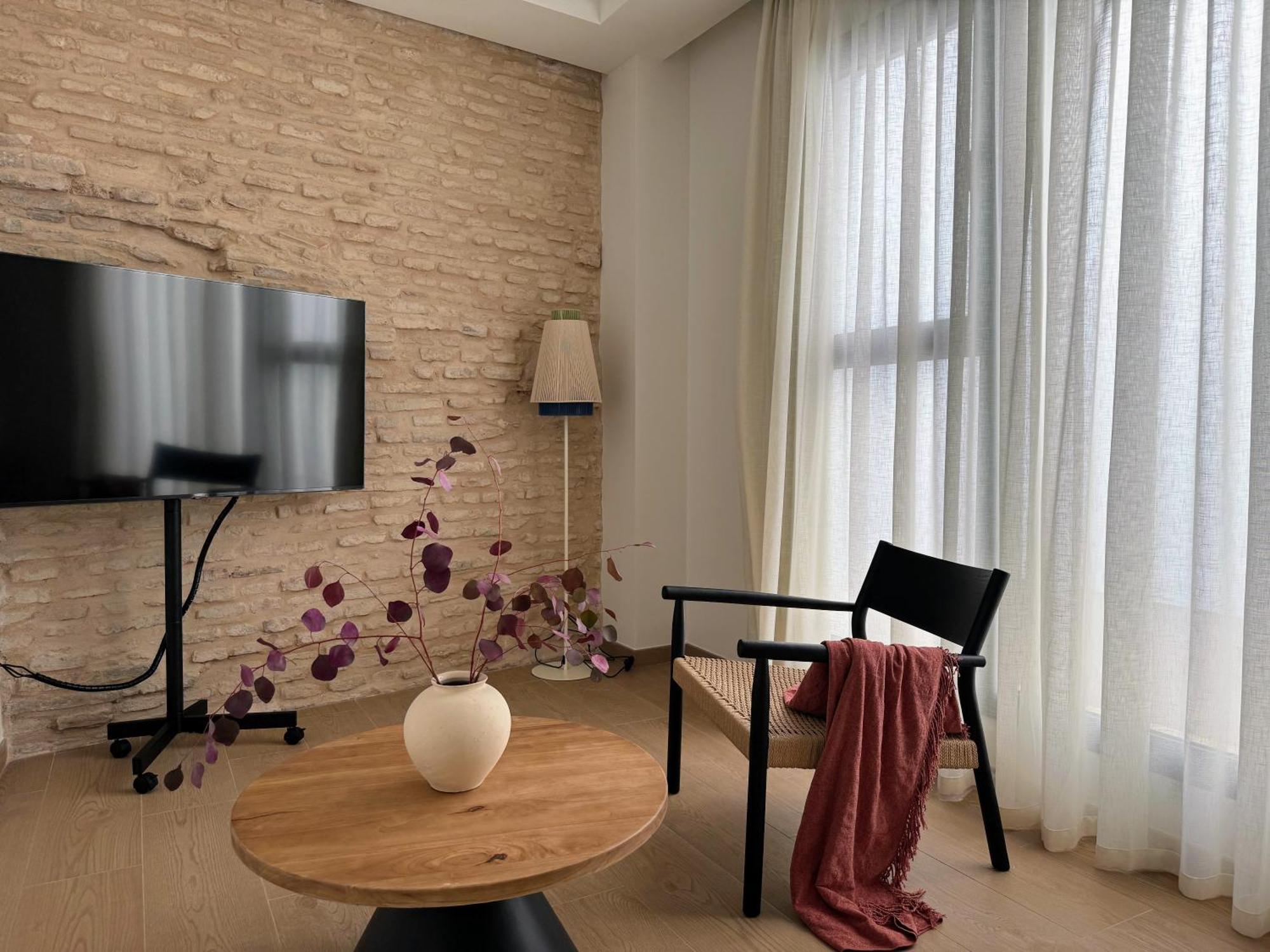 Redes Royale Apartments By Misterhost Seville Exterior photo